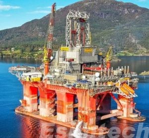 Hybrid Floating Drilling Rig