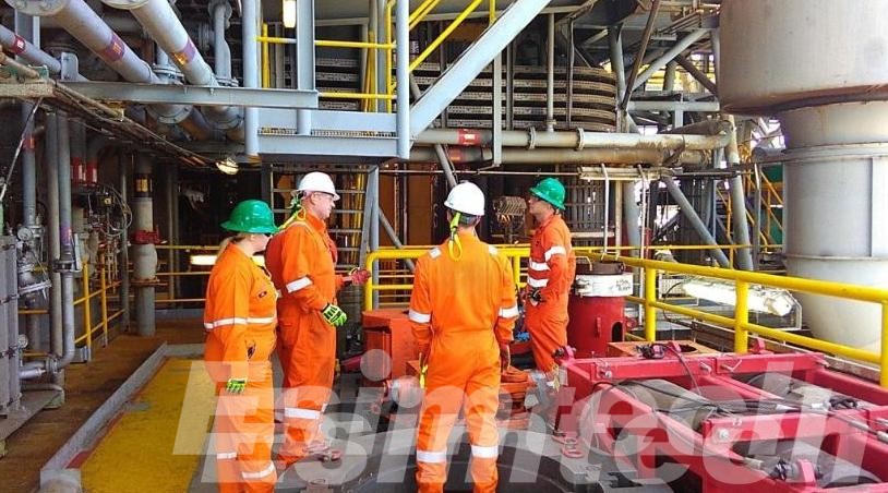 On the rig drilling